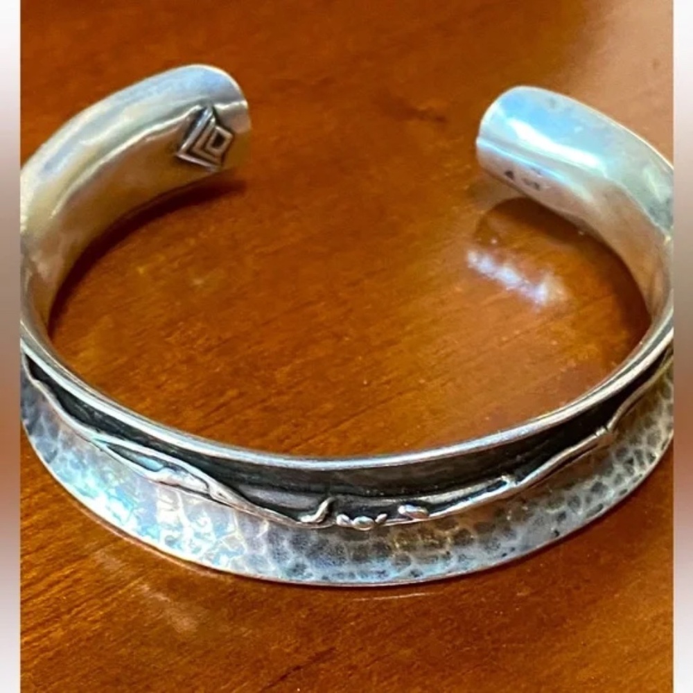 SILPADA Vintage Retired Hammered Sterling Cuff B1684 - Picture 4 of 4